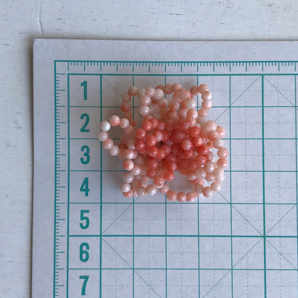 ピンク珊瑚で花編みブローチ・アウトレット 10枚目の画像