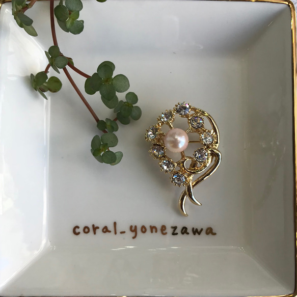 母の日プレゼントに…本真珠ブーケデザインブローチ 1枚目の画像