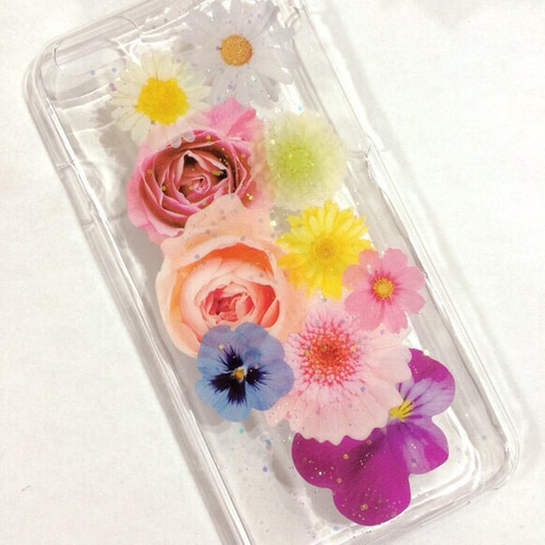 フラワーアレンジのような押し花風iPhoneケース iPhoneケース・カバー 