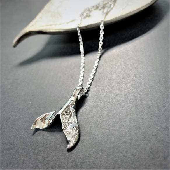Whale tail necklace-silver-手彫り(ウィメン) 2枚目の画像