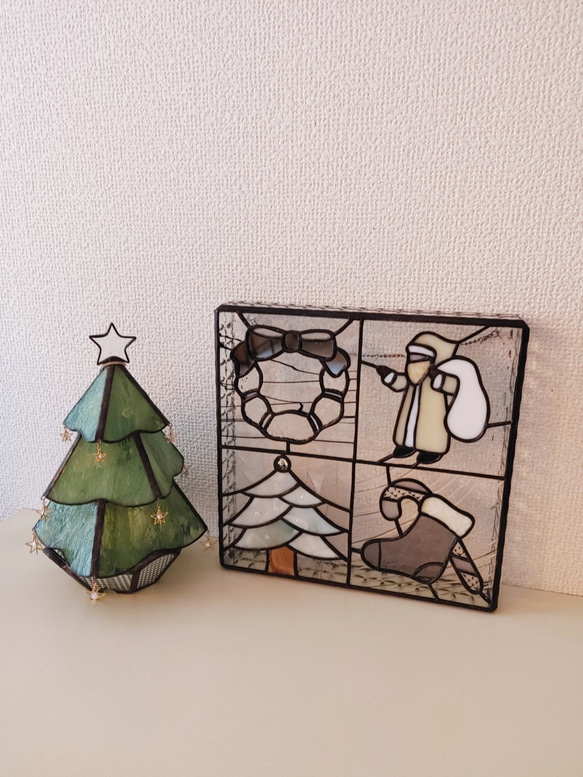 ⁂ホワイトクリスマスの壁飾り⁂　ステンドグラス 2枚目の画像