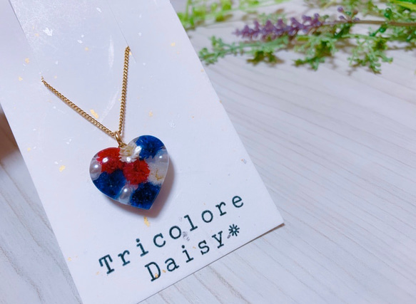 最終値下げ handmade ラリマー ハート レーシーフラワー ネックレス 最終値下げ handmade ラリマー ハート レーシーフラワー