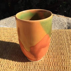 hanen 茶器 　湯飲み　オレンジ＆グリーン＆イエロー　ふんわりとした優しい色味　 1枚目の画像