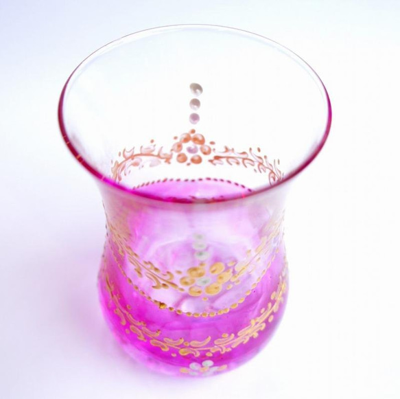 Chai Glass ☆ Tunisia ☆ Arabian Nights World 可愛的粉色和金色圖案 20 第2張的照片