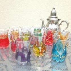 Chai Glass ☆ Tunisia ☆ Arabian Nights World 可愛的粉色和金色圖案 20 第4張的照片