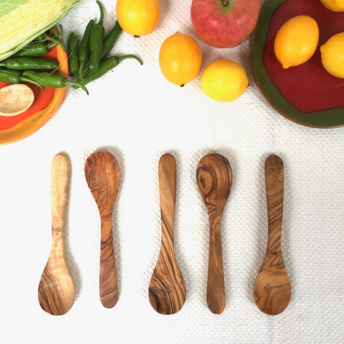 大きなお口で「いただきま～す！」　オリーブのスプーン5本セット　Hejera20 大きなお口で「いただきま～す！」 オリーブのスプーン5本セット