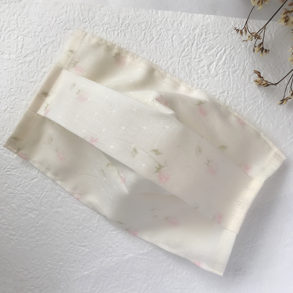 布口罩套 薄棉布日本100%純棉布製 米色玫瑰花 第1張的照片