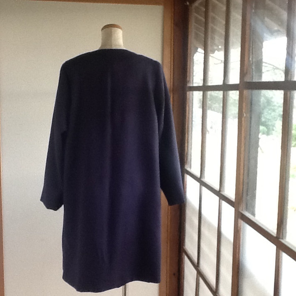 紺色ウールのコート 3枚目の画像