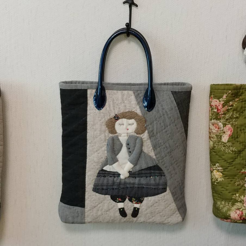 新品☆パッチワーク・キルト☆100%ハンドメイド 少女バック