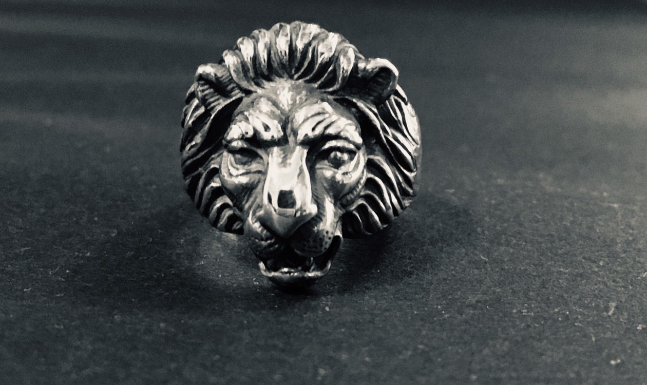 SHAMS "LION RING"