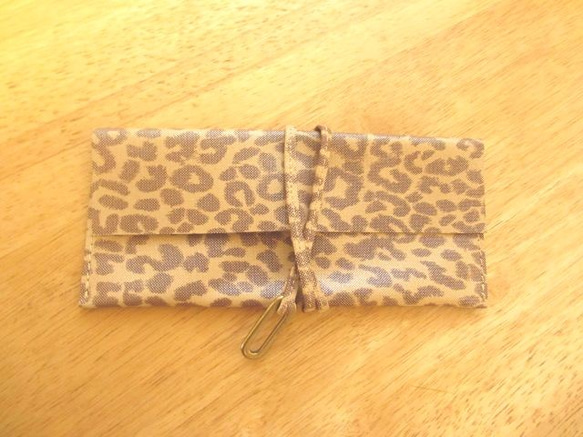 革小物入れ　ペンケース・メガネケースetc.　<rope case/  leopard o> 1枚目の画像