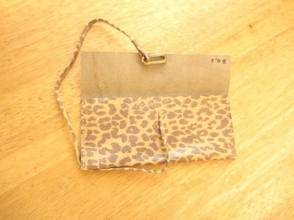 革小物入れ　ペンケース・メガネケースetc.　<rope case/  leopard o> 3枚目の画像