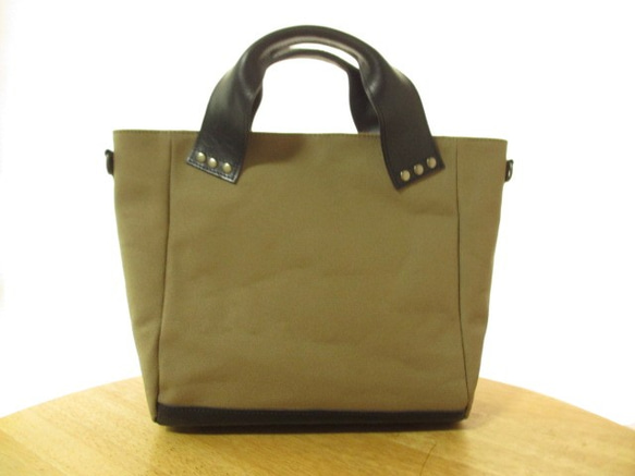 トート・ショルダーバッグ　<SQ tote / khaki> 3枚目の画像