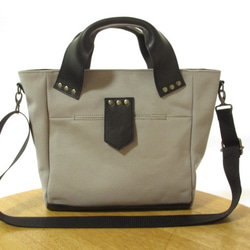 トート・ショルダーバッグ　<SQ tote / gray> 1枚目の画像