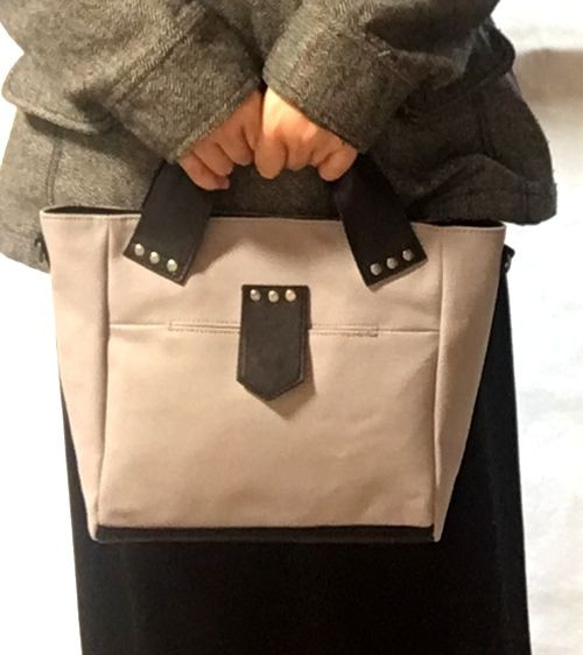 トート・ショルダーバッグ　<SQ tote / gray> 10枚目の画像