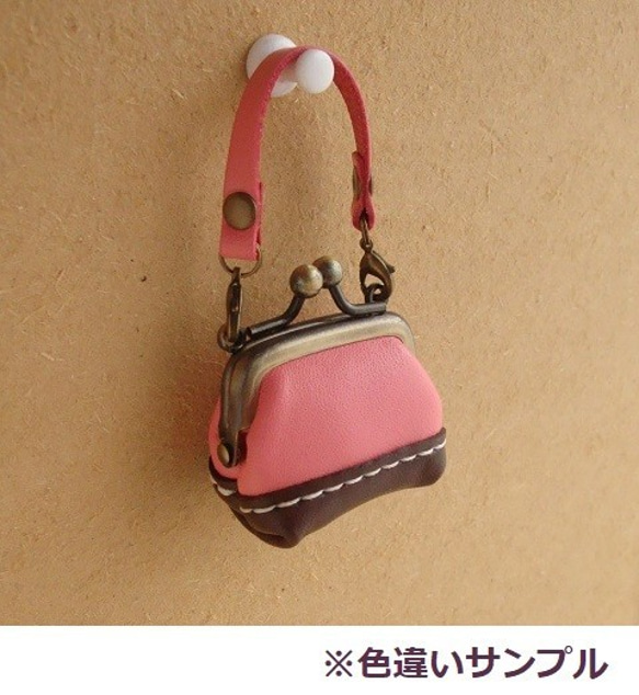 【SALE】チビがま口バッグ ツートンキャンディカラー「ピスタチオ」/ヌメ革 5枚目の画像