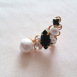 *White×Black　Ear　Cuff* 2枚目の画像