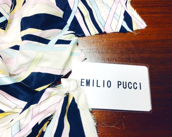 EMILIO PUCCI ribbon 5枚目の画像