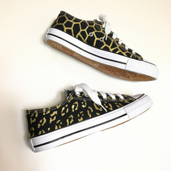 385 giraffe AND leopard sneakers スニーカー 1枚目の画像
