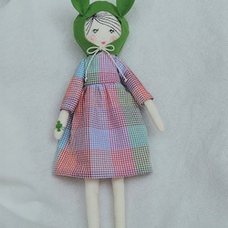 グリーン帽doll・チェックOP・クローバーブレス 4枚目の画像
