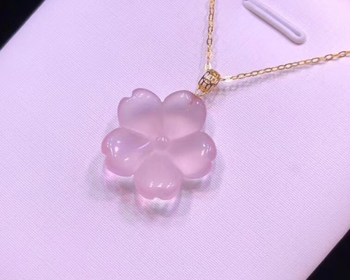 天然】花型 ローズクォーツ ペンダントトップ k18 ネックレス