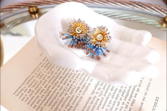 【おしべとめしべ】　マスクに負けない存在感　ビーズ刺繍　ピアスイヤリング 5枚目の画像