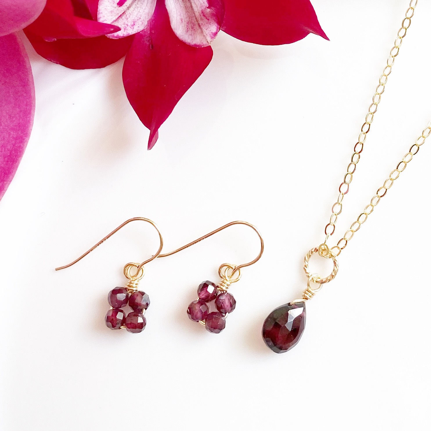 ガーネット 1月誕生石 ピアス＆ネックレスセット