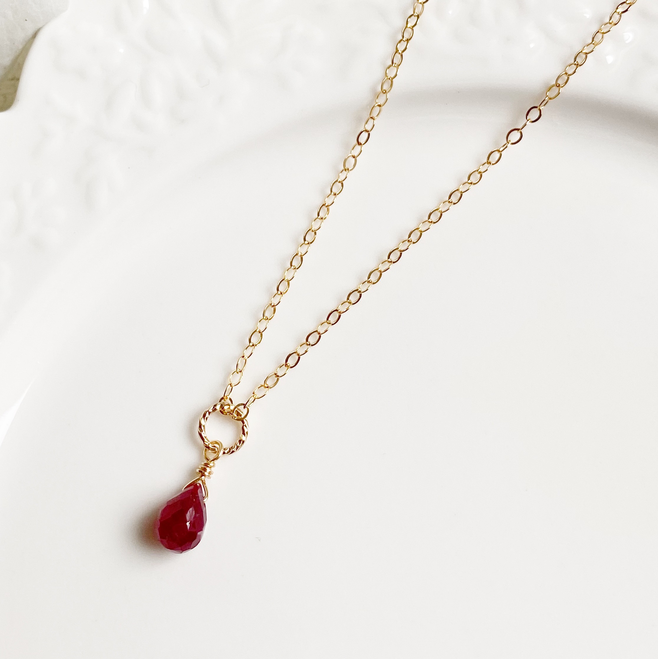 14KGF ルビー ドロップカット ネックレス