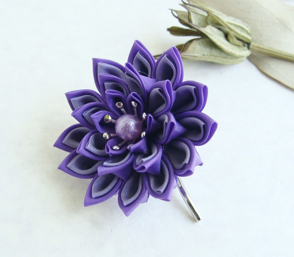 ＜送料無料＞お花のポニーフック　紫　つまみ細工 2枚目の画像