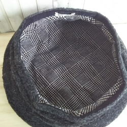 ふんわりボアのベレー帽(杢ブラック)Ｓサイズ『Creema限定』 4枚目の画像