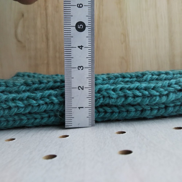あったかウールの手編みレッグウォーマー(ターコイズ色)長さ:短めタイプ(フリーサイズ)『Creema限定』 3枚目の画像
