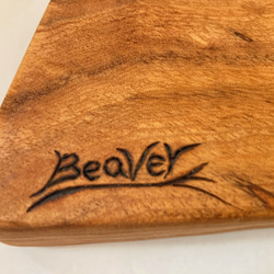 東南アジアの香木で作った1枚板のテーブルを材料としてリメイク！した　カッティングボード β 4枚目の画像