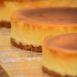 HONEY GRAHAM CHEESE CAKE  1５cm（ハニーグラハムチーズケーキ） 4枚目の画像