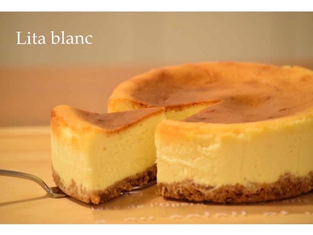 HONEY GRAHAM CHEESE CAKE  18cm（ハニーグラハムチーズケーキ）