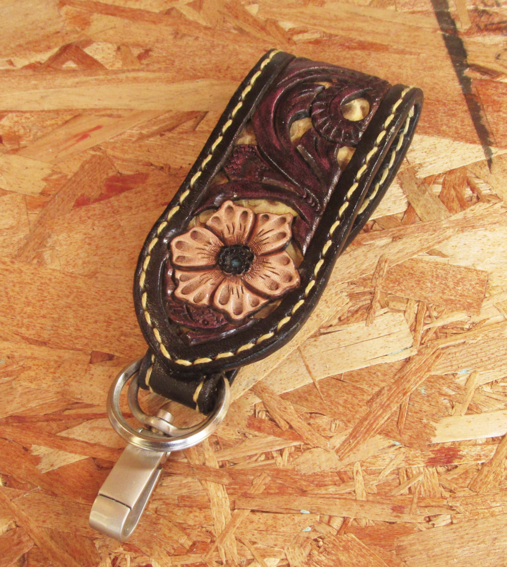 レザーカービング・ベルトキーホルダー(黒)