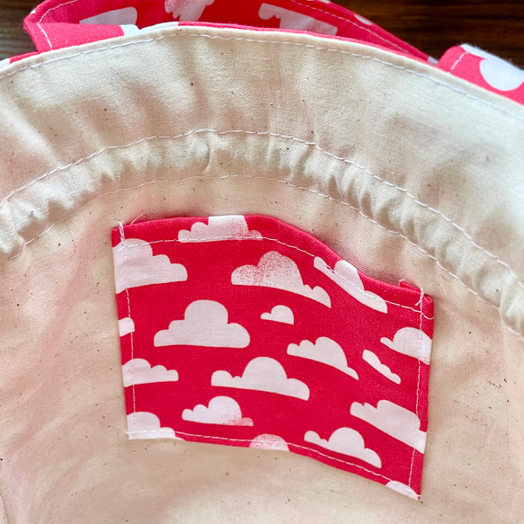 ピンクが鮮やか✳︎雲柄の巾着トート 2 WAYバッグ / ちょっとそこまで おでかけバッグ マチあり【送料無料♡】 7枚目の画像
