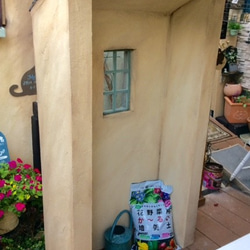 プロヴァンスカラーの小屋型塀 6枚目の画像