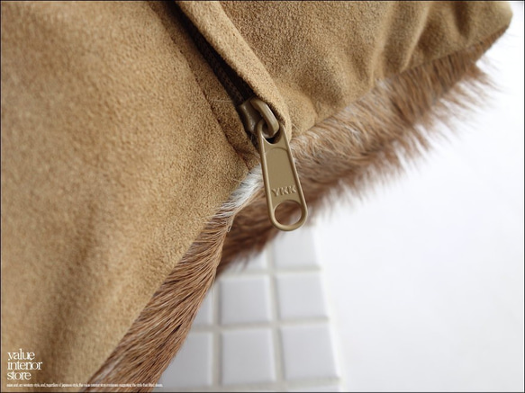 毛皮クッションカバー PUTI-3 天然皮革 手作り レトロ調 本革 アンティーク調 本皮 北欧調 ハンドメイド ハラコ 3枚目の画像