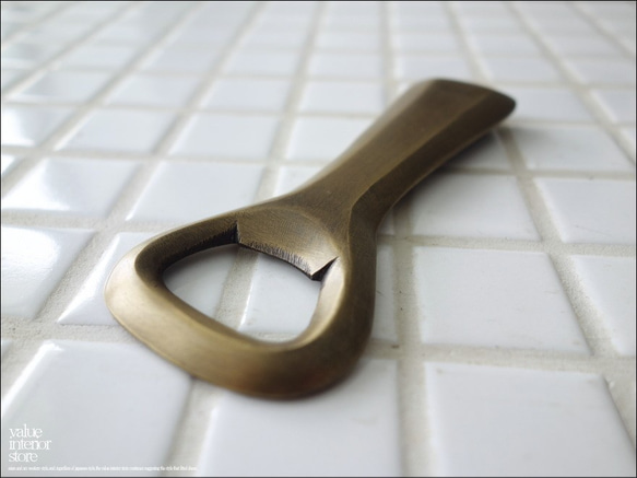 ブラスボトルオープナー 真鍮栓抜き 真鍮製栓抜 レトロ調 アンティーク