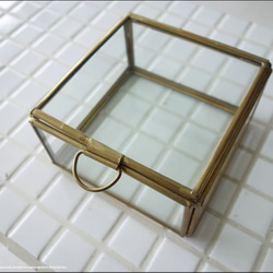 真鍮ジュエリーケース アクセサリーケース ショーケース ガラスケース 手作り レトロ調 真鍮 コレクションケース 什器 5枚目の画像