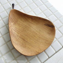 チークPEARトレイ 自然食器 小皿 洋梨ウッドディッシュ 木皿 小物入れ ナチュラル 手作り 天然木 無垢 ミネラルオ 1枚目の画像