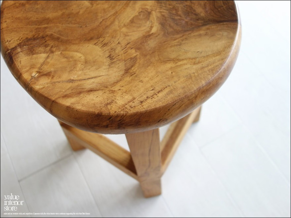 チークスツール / J 無垢材 椅子 イス 木製 ベンチ カフェチェア 手作り家具 素朴 天然木 新品 ハンドメイド 6枚目の画像