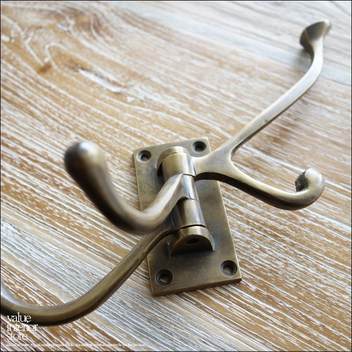 真鍮4フック ブラスフック レトロ調 壁掛ウォールハンガー 帽子掛け