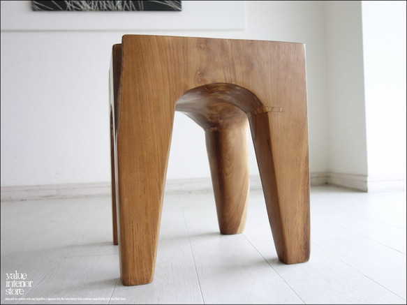 チーク無垢材 プリミティブスツール C/1 イス チェア 新品 ベンチ 椅子 天然木 手作り ナチュラル 素朴 削り出し 8枚目の画像