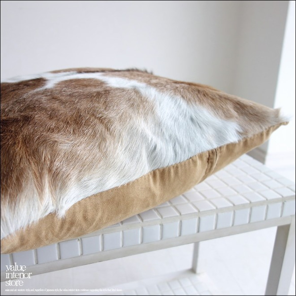 「　ご予約商品　」毛皮クッションカバー PUTI 天然皮革 正方形 北欧 本皮 レトロ調 ハラコ 4枚目の画像
