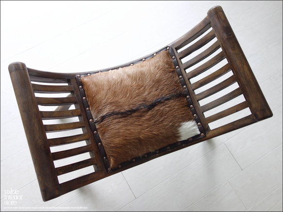 チーク無垢材 シングルソファfur/BN01 ベンチ 椅子 イス スツール 本皮 毛皮 天然木 革製 ハラコ 一人掛け 7枚目の画像