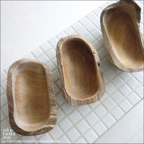 チーク総無垢 プリミティブボウルS 菓子鉢 小物入れ おつまみ入れ 入れ物 木製 天然木 ナチュラル 手作り 天然素材 3枚目の画像