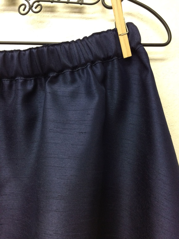 サイズ調整可♪綺麗なネイビーカラーのふんわりギャザーフレアースカート(*'▽'*) 3枚目の画像