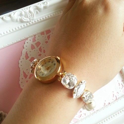 受注生産】コットンパール&スワロフスキークリスタルのビジュー腕時計  