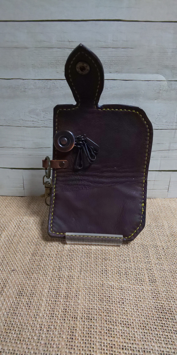 革仕様手縫いキーケース 5枚目の画像